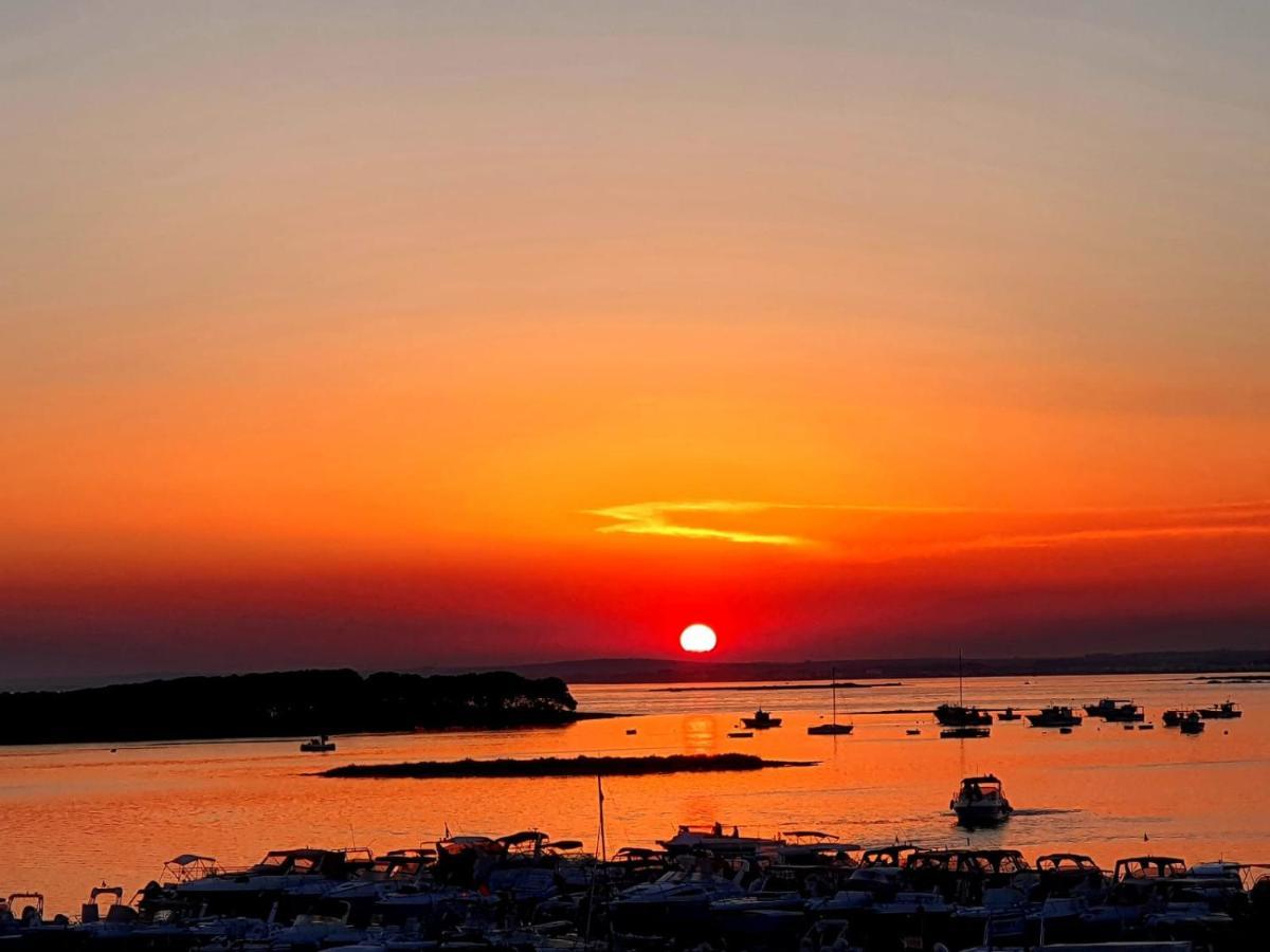 Marebed Apartments & Rooms Porto Cesareo Kültér fotó